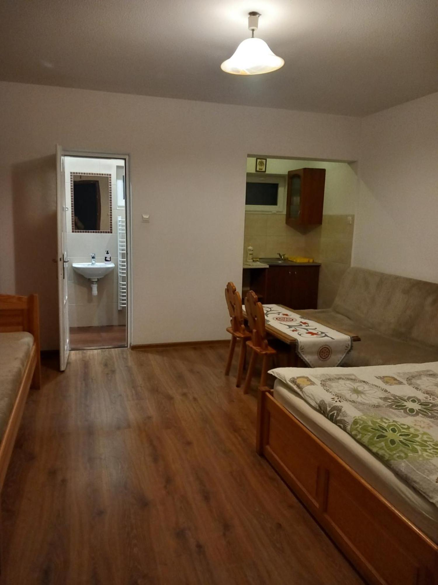 Pokoje Goscinne Kozica Zakopane Bagian luar foto